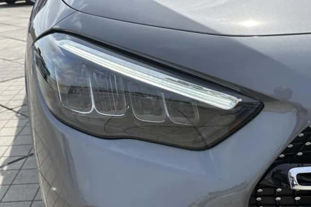 Mercedes-Benz GLA (2023) thumbnail 21