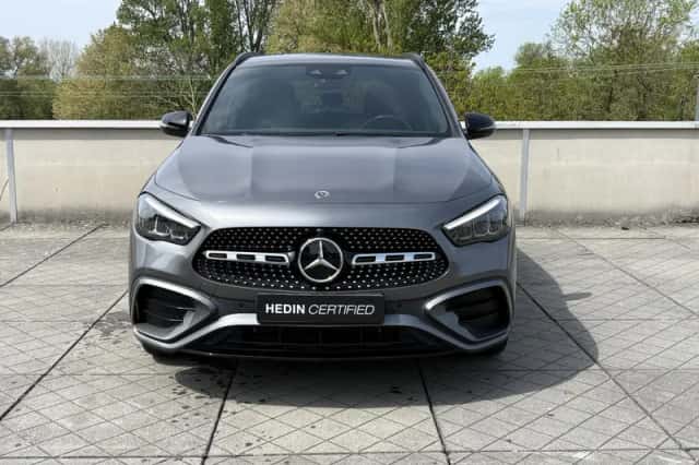 Mercedes-Benz GLA (2023) thumbnail 5