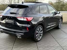 Ford Kuga (2022) thumbnail 2