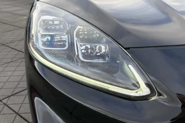 Ford Kuga (2022) thumbnail 22