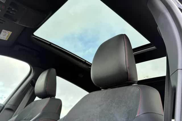 Ford Kuga (2022) thumbnail 24