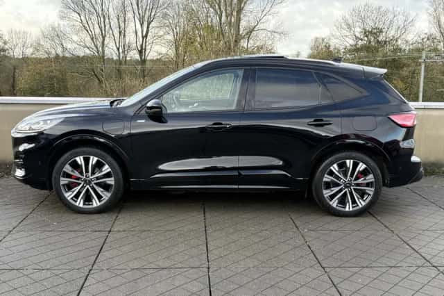 Ford Kuga (2022) thumbnail 7
