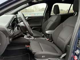 Ford Focus (2023) thumbnail 18
