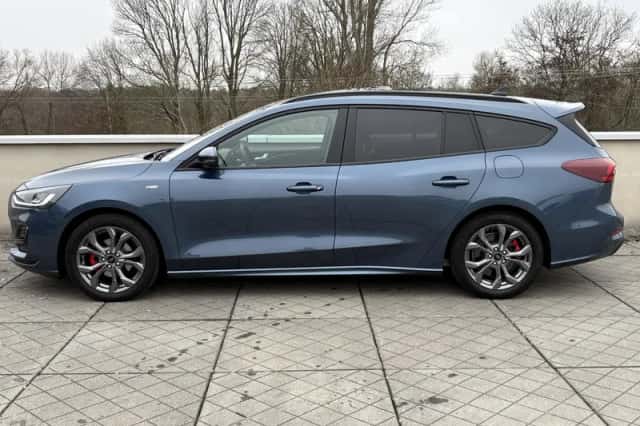 Ford Focus (2023) thumbnail 8