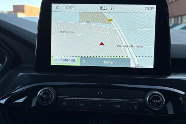 Ford Kuga (2022) thumbnail 11