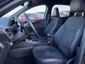 Ford Kuga (2022) thumbnail 17