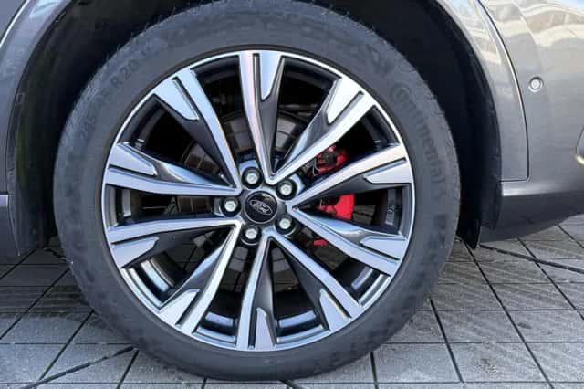 Ford Kuga (2022) thumbnail 5