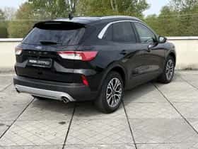Ford Kuga (2022) thumbnail 2