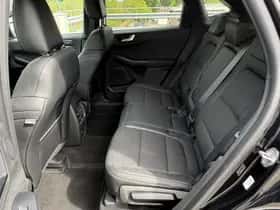 Ford Kuga (2022) thumbnail 18