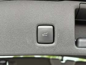 Ford Kuga (2022) thumbnail 19