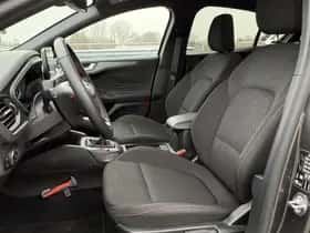 Ford Focus (2023) thumbnail 16