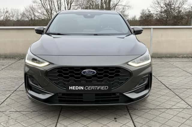 Ford Focus (2023) thumbnail 5