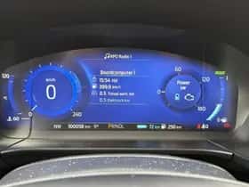Ford Kuga (2023) thumbnail 14