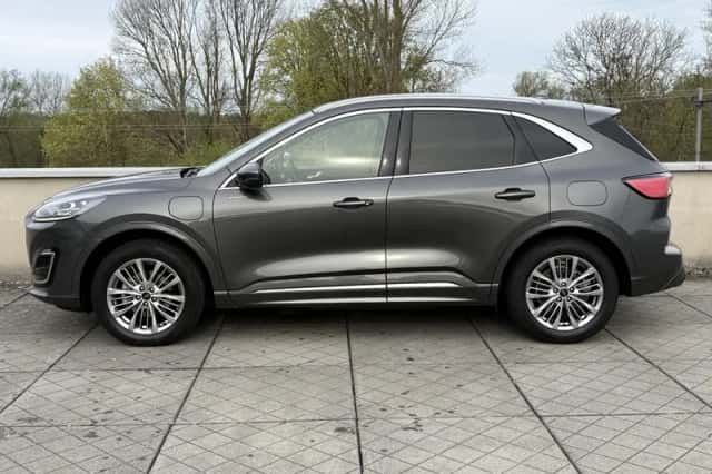 Ford Kuga (2023) thumbnail 7