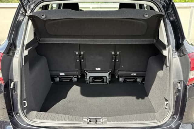 Ford C-Max (2015) thumbnail 20