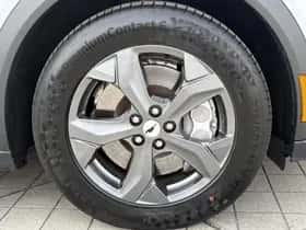 Ford Mustang Mach-E (2022) thumbnail 6