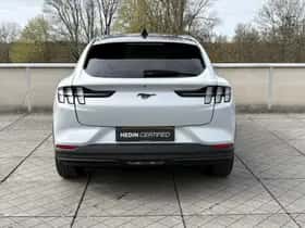 Ford Mustang Mach-E (2022) thumbnail 10