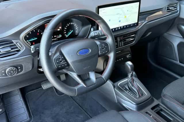 Ford Focus (2025) thumbnail 9