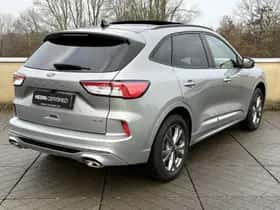 Ford Kuga (2022) thumbnail 2