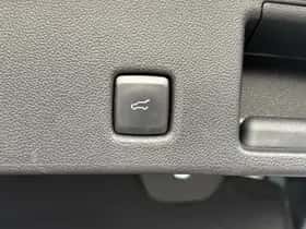Ford Kuga (2022) thumbnail 26