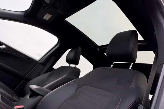 Ford Kuga (2022) thumbnail 6