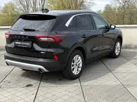 Ford Kuga (2024) thumbnail 2