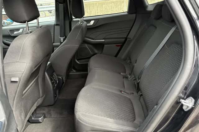 Ford Kuga (2024) thumbnail 16
