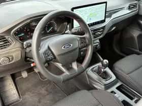 Ford Focus (2024) thumbnail 9