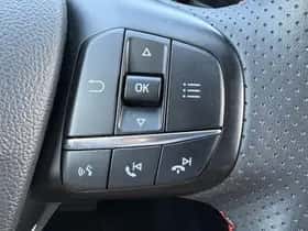 Ford Kuga (2022) thumbnail 16