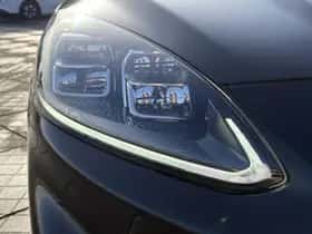Ford Kuga (2022) thumbnail 22