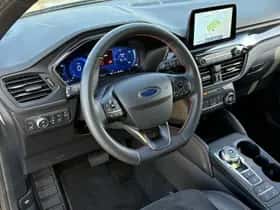 Ford Kuga (2022) thumbnail 9