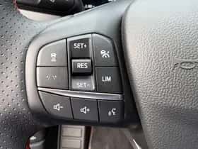 Ford Kuga (2025) thumbnail 16