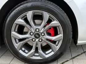 Ford Focus (2023) thumbnail 5