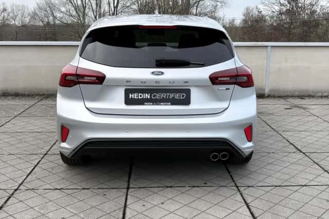 Ford Focus (2023) thumbnail 8