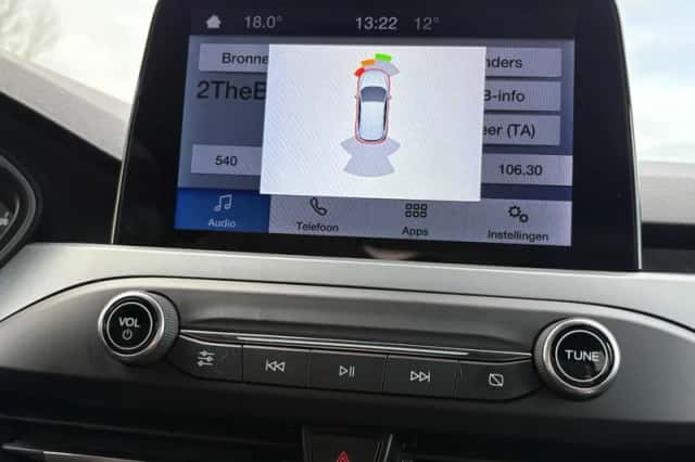 Ford Focus (2023) thumbnail 10