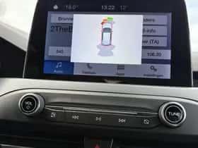 Ford Focus (2023) thumbnail 10