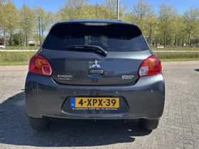 Mitsubishi Space Star (2014) thumbnail 5