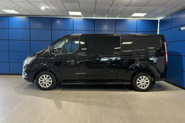 Ford Transit Custom (2023) thumbnail 2