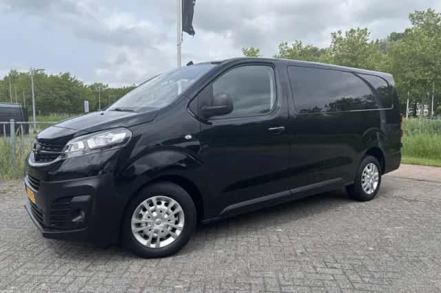 Opel Vivaro (2023) thumbnail 15