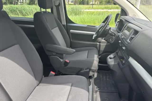 Opel Vivaro (2023) thumbnail 10