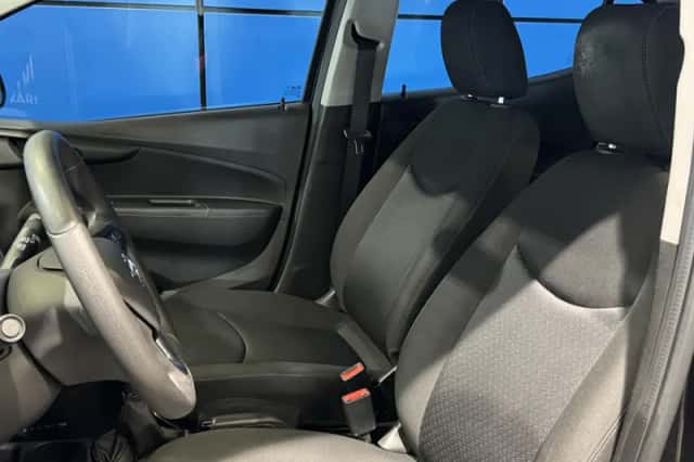 Opel Karl (2018) thumbnail 5