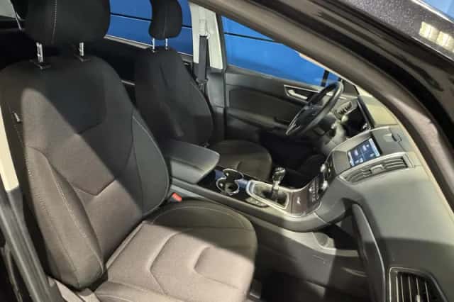 Ford S-Max (2016) thumbnail 14