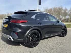 Kia XCeed (2021) thumbnail 2