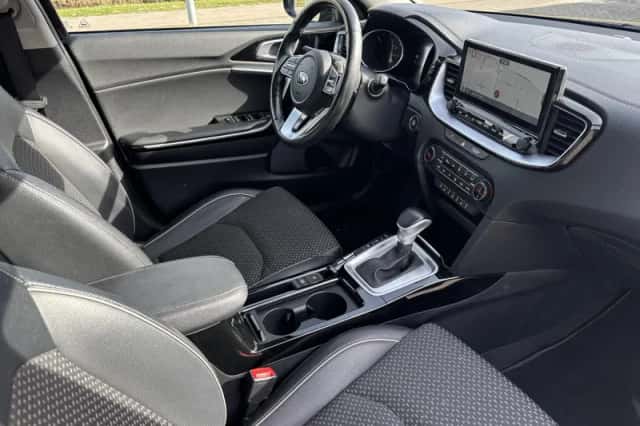 Kia XCeed (2021) thumbnail 12