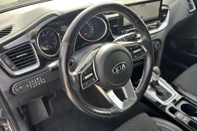 Kia XCeed (2021) thumbnail 15