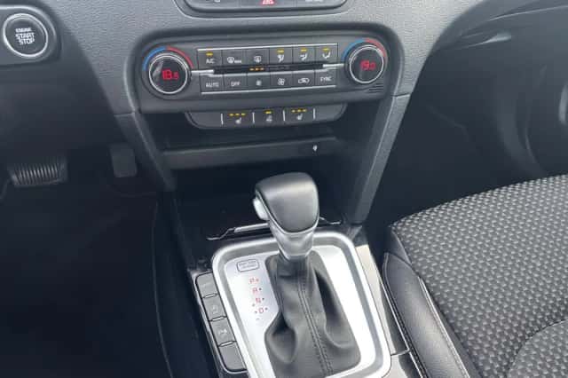 Kia XCeed (2021) thumbnail 16