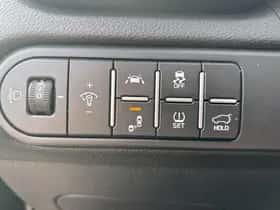 Kia XCeed (2021) thumbnail 18