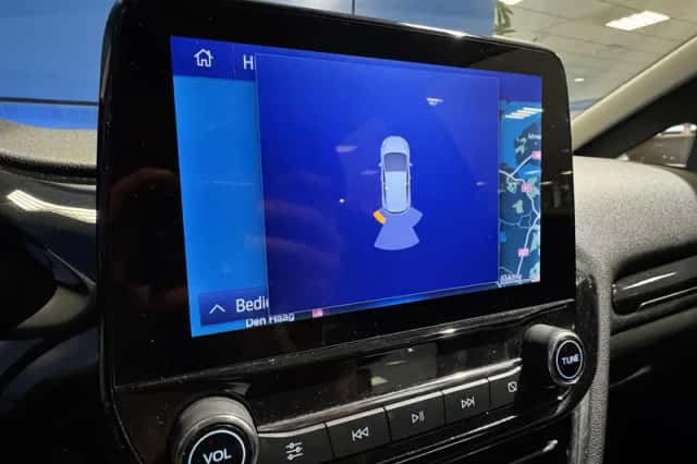 Ford Fiesta (2022) thumbnail 11