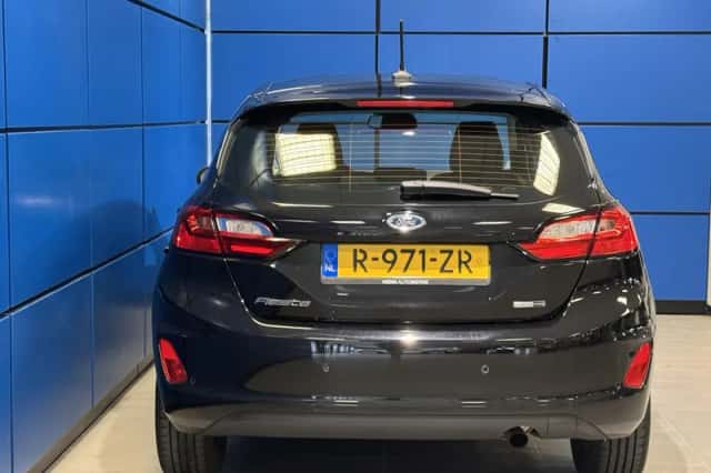 Ford Fiesta (2022) thumbnail 12