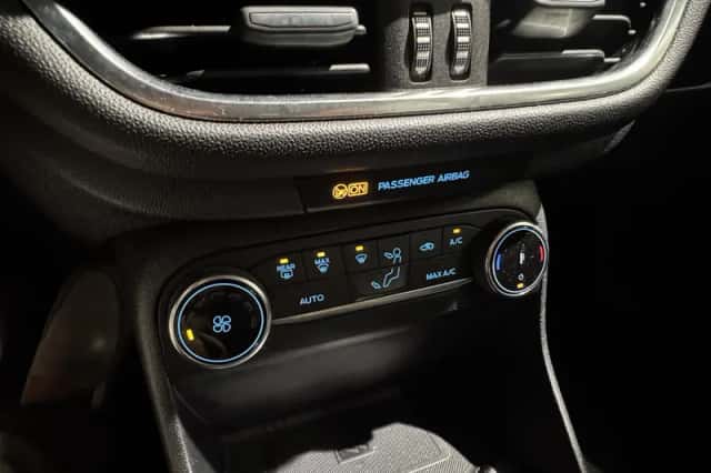Ford Fiesta (2022) thumbnail 10